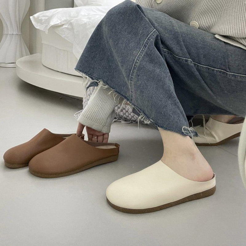 Women's Retro Flat Heel Soft Leather Casual Slippers