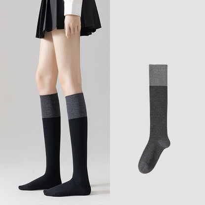 [Three-part compression socks] Wear comic legs