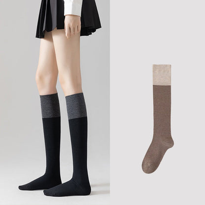 [Three-part compression socks] Wear comic legs